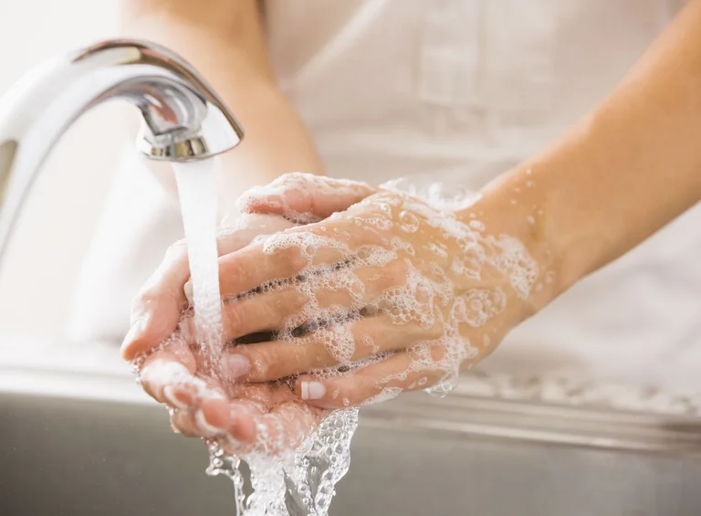 6 Warning Signs of Calcium Lack