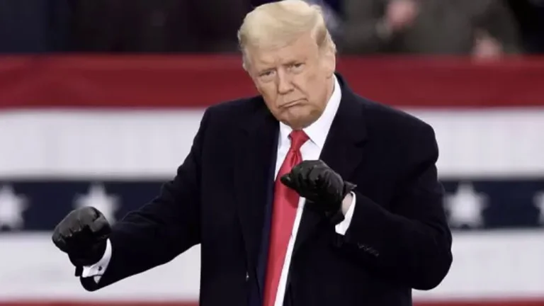 Donald Trump will do the commentator in the big boxing duel
