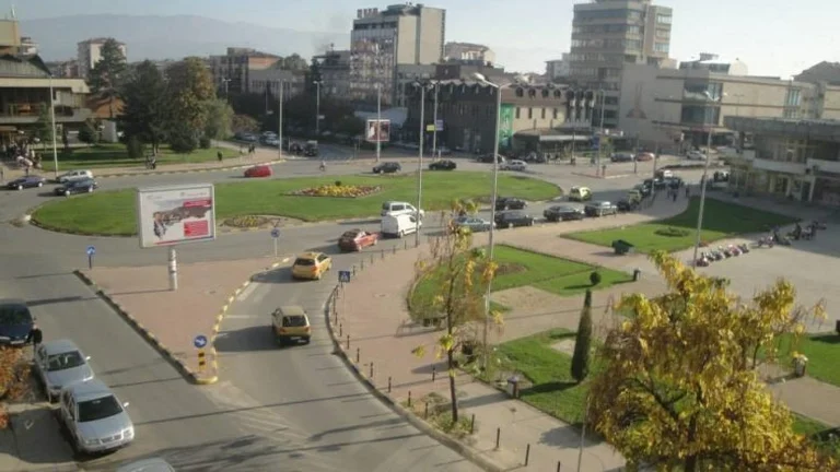 Oggi a Tetovo, è marciato in onore delle vittime di incendi ospedalieri