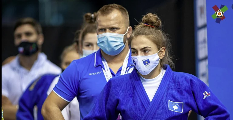 Kosovo Judist, Erza Mummovic gewinnt Bronze bei der Europameisterschaft