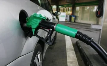 10 maneras de ahorrar combustible en la unidad