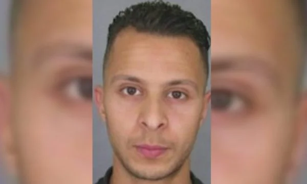 Les attentats terroristes à Paris, initiés par la justice du <x0ème siècle”, le suspect a crié aux juges
