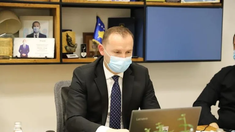 E konfirmon Zemaj: Izraeli do t’i ndihmojë Kosovës në sigurimin e vaksinës anti-COVID
