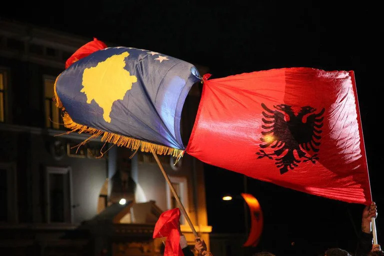 21 anni dopo che l'Albania divenne parte dell'OMC, il Kosovo non si era ancora preso parte