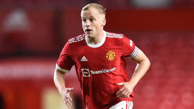 Van de Beek optimist: Solskjaer më ka thënë se ka nevojë për mua te Man Utd