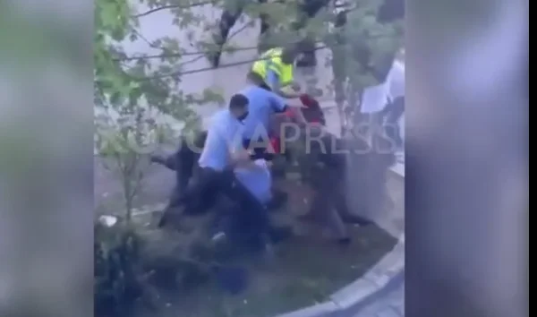 Çasti kur Policia e Kosovës bëhet ‘speciale’: Arrestimi dramatik i aktivistëve të PSD-së