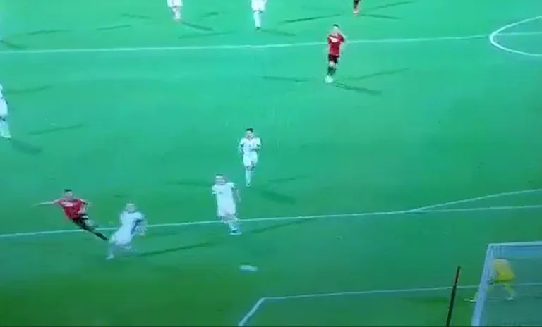 Super gol i Brojas, Shqipëria thyen Hungarinë