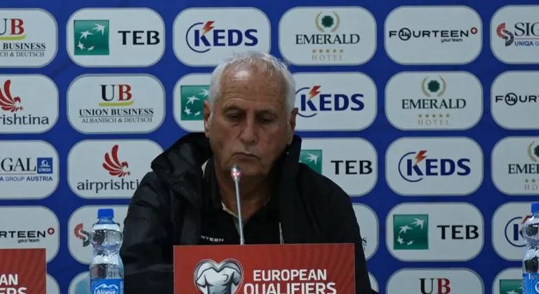 Challandes në konferencën për shtyp: I lumtur që tifozët do të kthehen, Selmani…