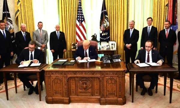 Amerika inkurajon Kosovën e Serbinë të ndërtojnë besim politik