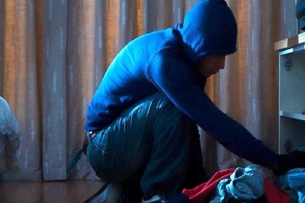 Arrestohet shtetasi i huaj, vidhte rroba në një butik në Lipjan