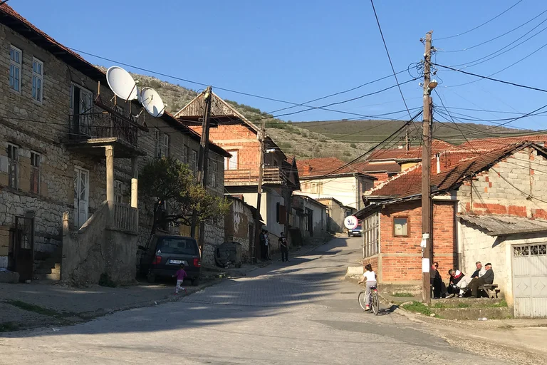 Dorëzohet personi që sulmoi tri gra pasi ishte për masazh: Policia mëson se kishte tjera vepra