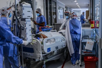 M. L'OBS ha messo la nuova versione nella lista, Fauci dice di evitare vaccini anticorpo