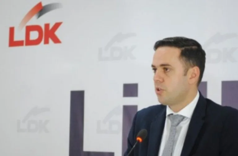 Abdixhiku u propozon partive: Fushata të shkurtohet në 10 ditë, t’i evitojmë tubimet e të përballemi në debate televizive