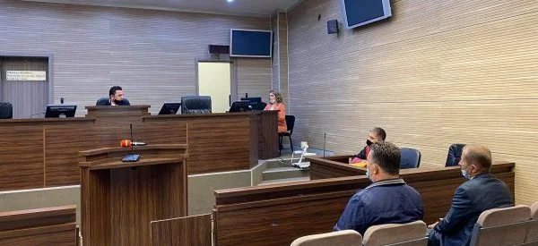 Nis seanca ndaj ish-deputetëve të akuzuar për gazin lotsjellës