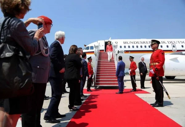 Merkel viziton Shqipërinë më 14 shtator