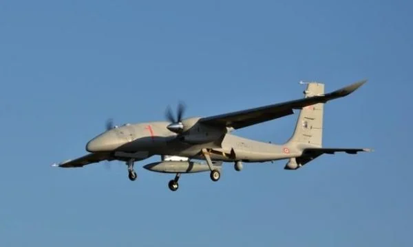 Turqia prezanton një dron të frikshëm ushtarak