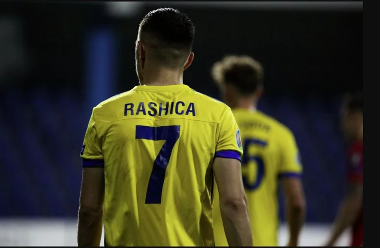 E konfirmon Norwich City: Rashica s’mund të udhëtojë me Kosovën drejt Gjeorgjisë