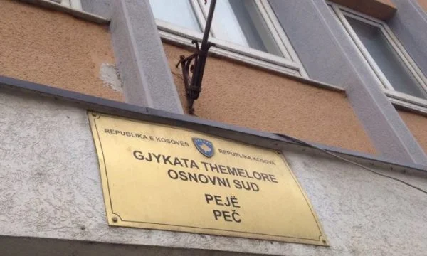 Gjykata e Pejës pezullon punën shkaku i rritjes së rasteve me COVID, trajtohen vetëm rastet urgjente