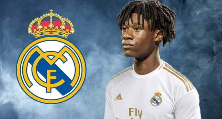 Zyrtare: Real Madridi kompleton transferimin e Eduardo Camavingas