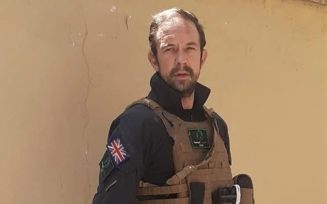 Britania harron ushtarin e saj në Afganistan: Ai merr 400 afganë dhe provon të ikë nga Talebanët nëpër tokë