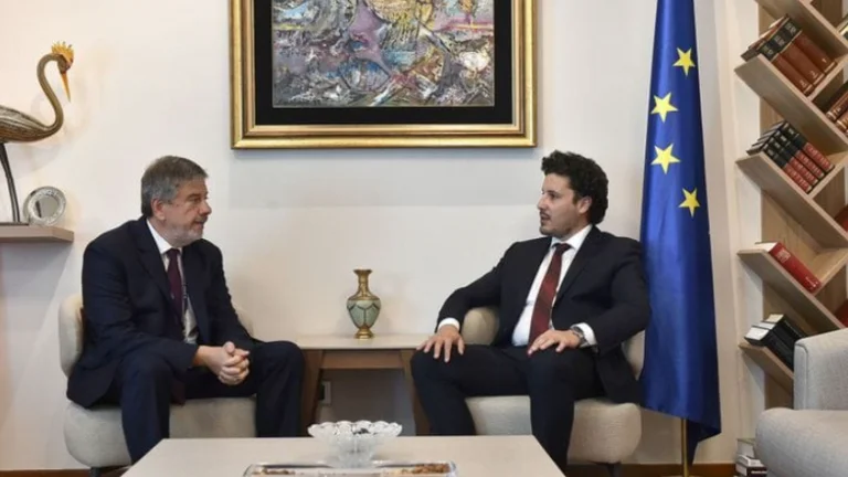Abazoviq në takim lamtumirës me ambasadorin e Kosovës në Mal të Zi, Ylber Hysën