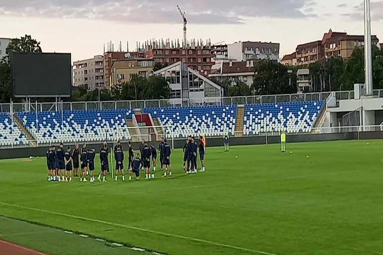 Kosova zhvillon stërvitjen e parë para sfidës me Gjeorgjinë