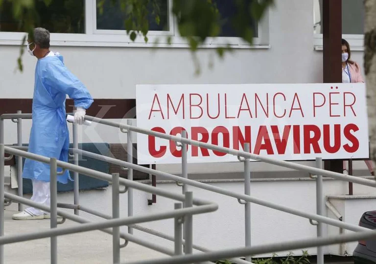 Le nombre d'hospitalisations avec COVID-19 au Kosovo continue d'augmenter et 1 250 patients sont traités