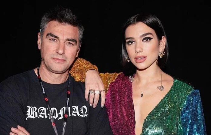 Të zhdukurit e luftës në Kosovë, Dua Lipa dhe babai i saj bashkëndjejnë me familjarët e tyre