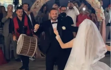 Soccer Fidan Aliti, vue de mariage