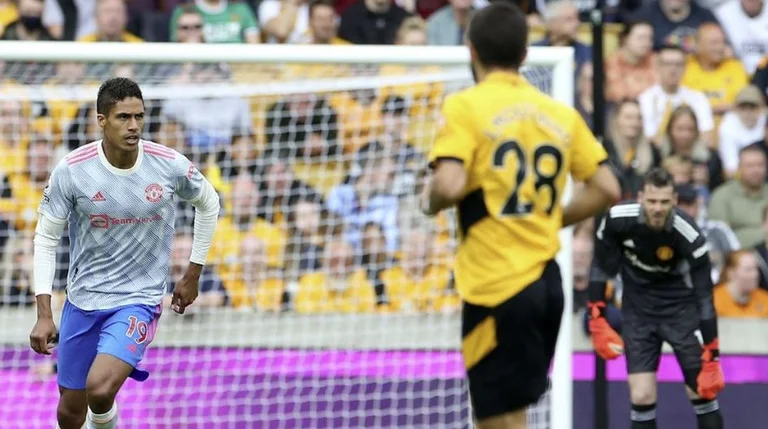 Ronaldo in den Tributen von Molineux Stadium