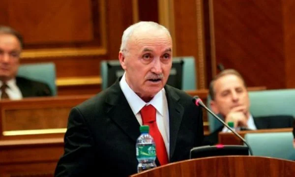 L'ex primo ministro del Kosovo Kole Berisha muore