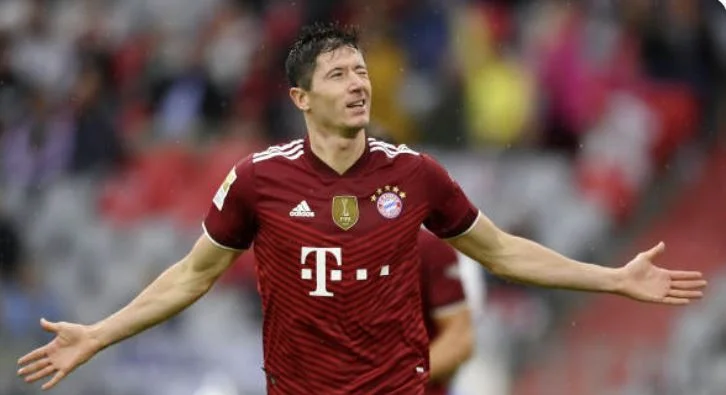 Lewandowski bat son record en Bundesliga