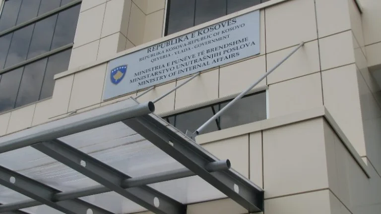 The policeman broke his jaw and ribs, the citizen goes for three thousand and 100 euros to Jelal Svechla's MPB)