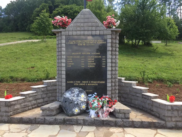 23 ans après le meurtre de 11 membres de la famille Aslan