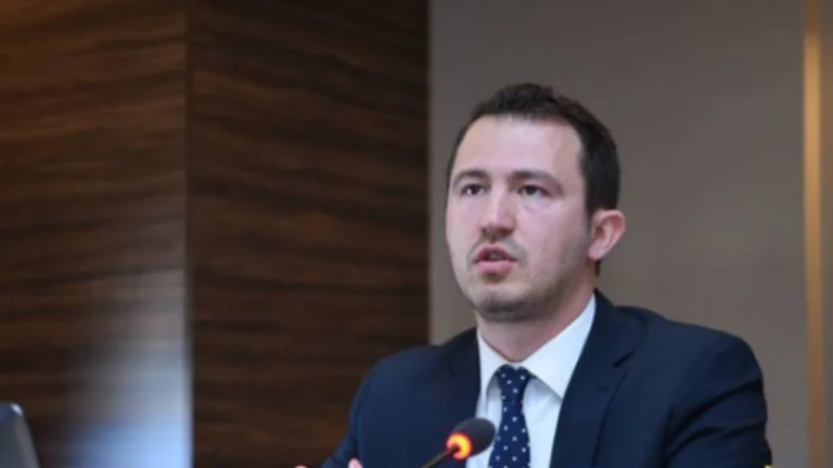 Krasniqi : Le Kosovo, parmi les pays à haut risque de pandémie, a échoué