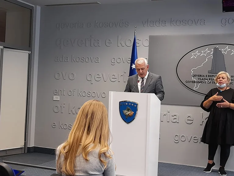 Svechla after the 18-year-old assassination in Ferizaj: I've asked IPK to investigate domestic violence cases