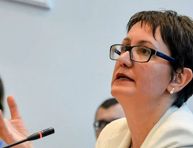 Aida Druguti : Nous voulons que le procès de Ferizaj soit public et diffusé en direct.