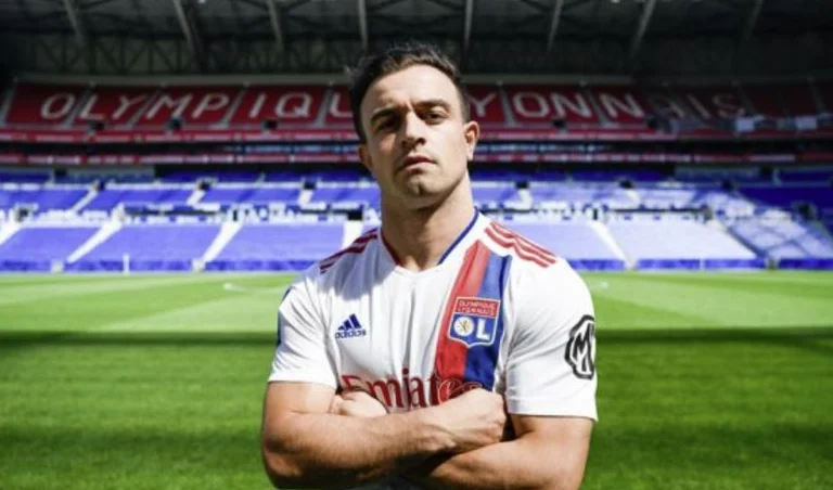 Shaqiri gibt seinen ersten Kommentar als Lyons Spieler: Ich bin glücklich und stolz, den Vertrag zu unterzeichnen