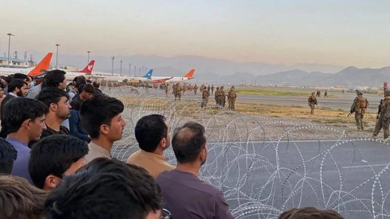 Die Ankunft von Afghanen in Kosovo ohne direkte Kosten: “Ihre temporäre Position”