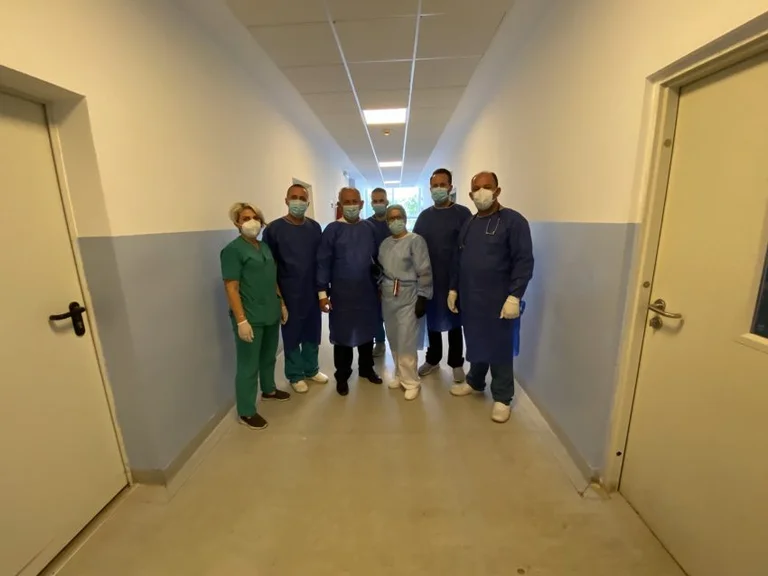 Infektologu Dreshaj i indinjuar me Qeverinë për menaxhimin e pandemisë: Shteti po e trajton jetën njerëzore vetëm si shifër