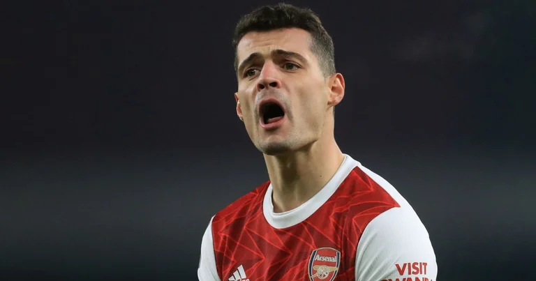 E konfirmon Xhaka: Kam nënshkruar kontratën e re me Arsenalin