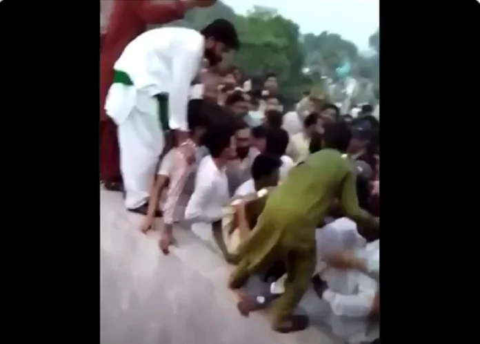 400 burra përpiqen të përdhunojnë një grua në Pakistan: Na ka provokuar, nuk jemi robotë