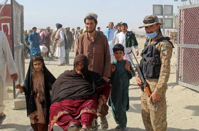 SHBA bën thirrje që shtetet fqinje në Afganistan të mbajnë të hapur kufijtë