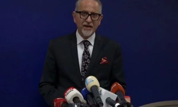 Ministri Vitia tregon për masat e reja anti-Covid