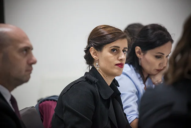 Hidhet poshtë aktakuza ndaj Saranda Bogujevcit, ngarkohej se pengoi punën e një polici më 2015