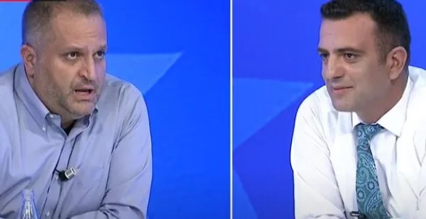 Debat i ashpër në mes të Ahmetit dhe Pozharit: Mesazhet i kam në telefon, me t’i publiku ikën nga studio