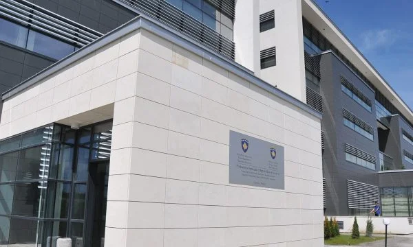 Prokuroria Speciale e Kosovës ngrit aktakuzë ndaj 4 personave për shpërlarje të parave