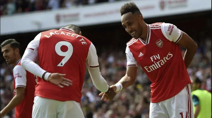 Dy sulmuesit e Arsenal në radarin e Ronald Koeman