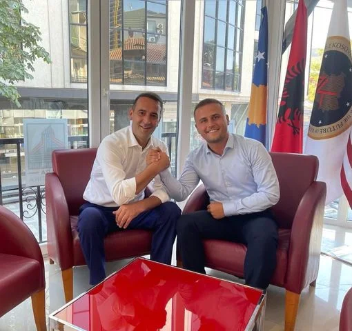 Daut Haradinaj prezanton kandidatin e radhës për asambleist në Prishtinë