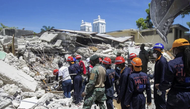 Gati 1,300 viktima nga tërmeti në Haiti